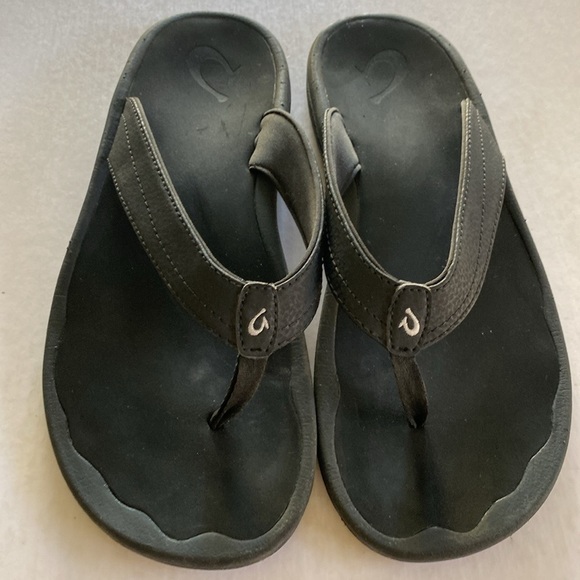 OLUKAI Women’s Black Thong Waterproof Sandals Size 10 US - Picture 1 of 6